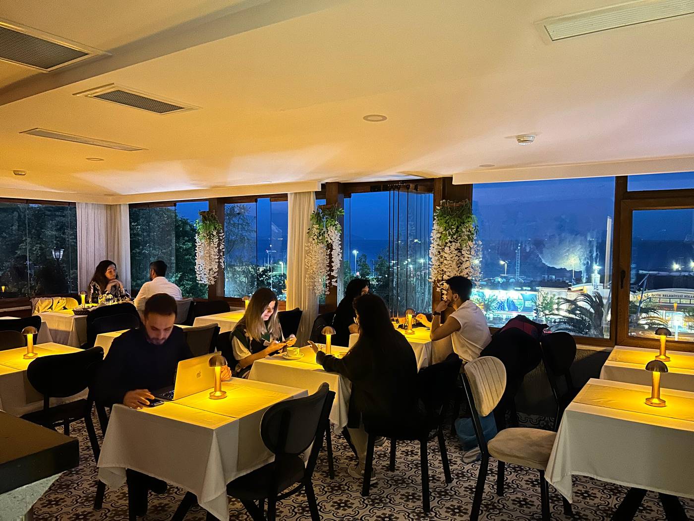 Harmony-Hotel-Istanbul-Terrace-20