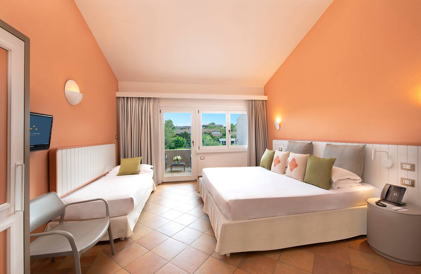 Chia-Laguna---Hotel-Village-Room-21