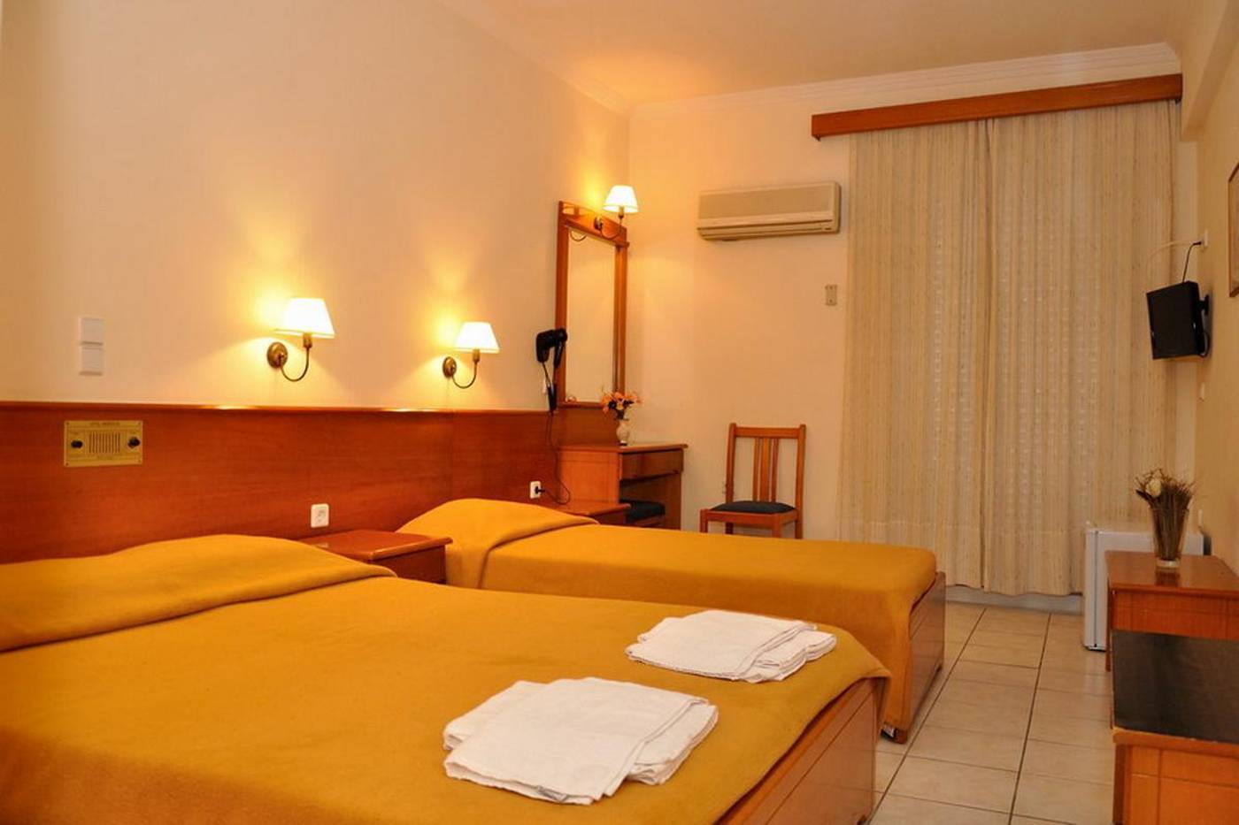 Andreolas-Beach-Hotel-Room-8