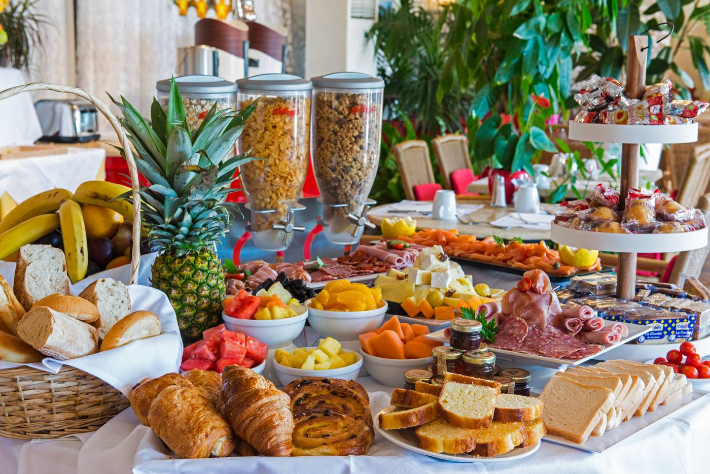 West-End-Restaurant-54