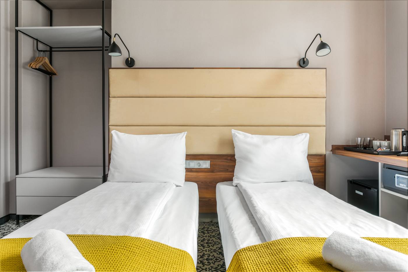 No-23-Premium-Aparthotel-Room-23