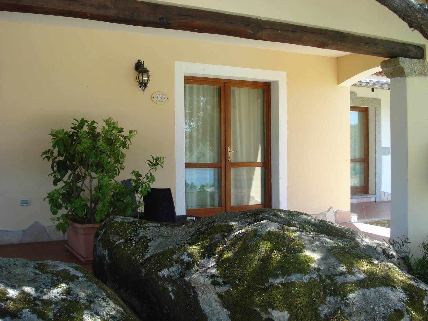 Hotel-Relais-Valkarana-Room-19