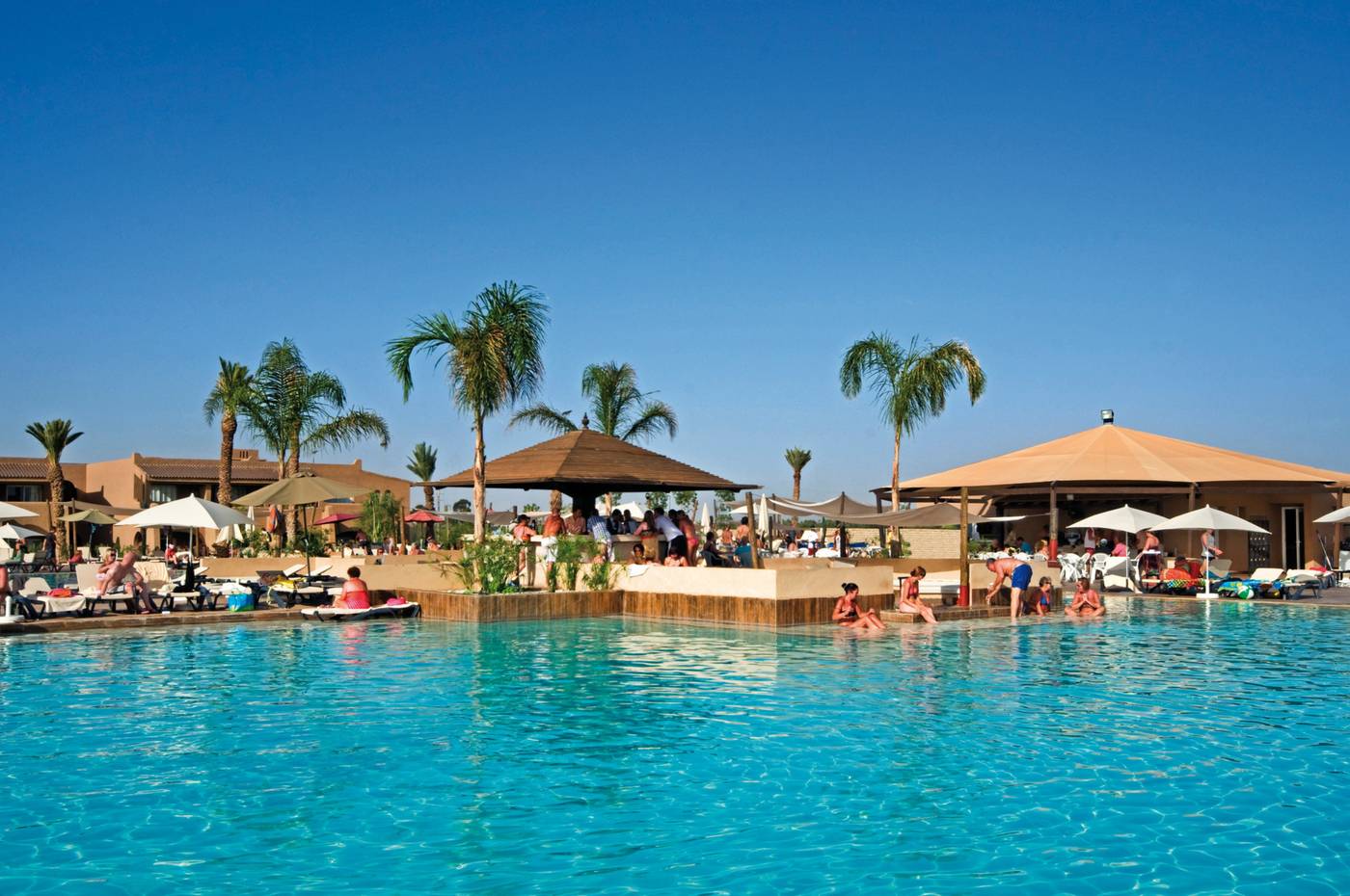 Hotel-Riu-Tikida-Palmeraie---All-Inclusive-Pool-7
