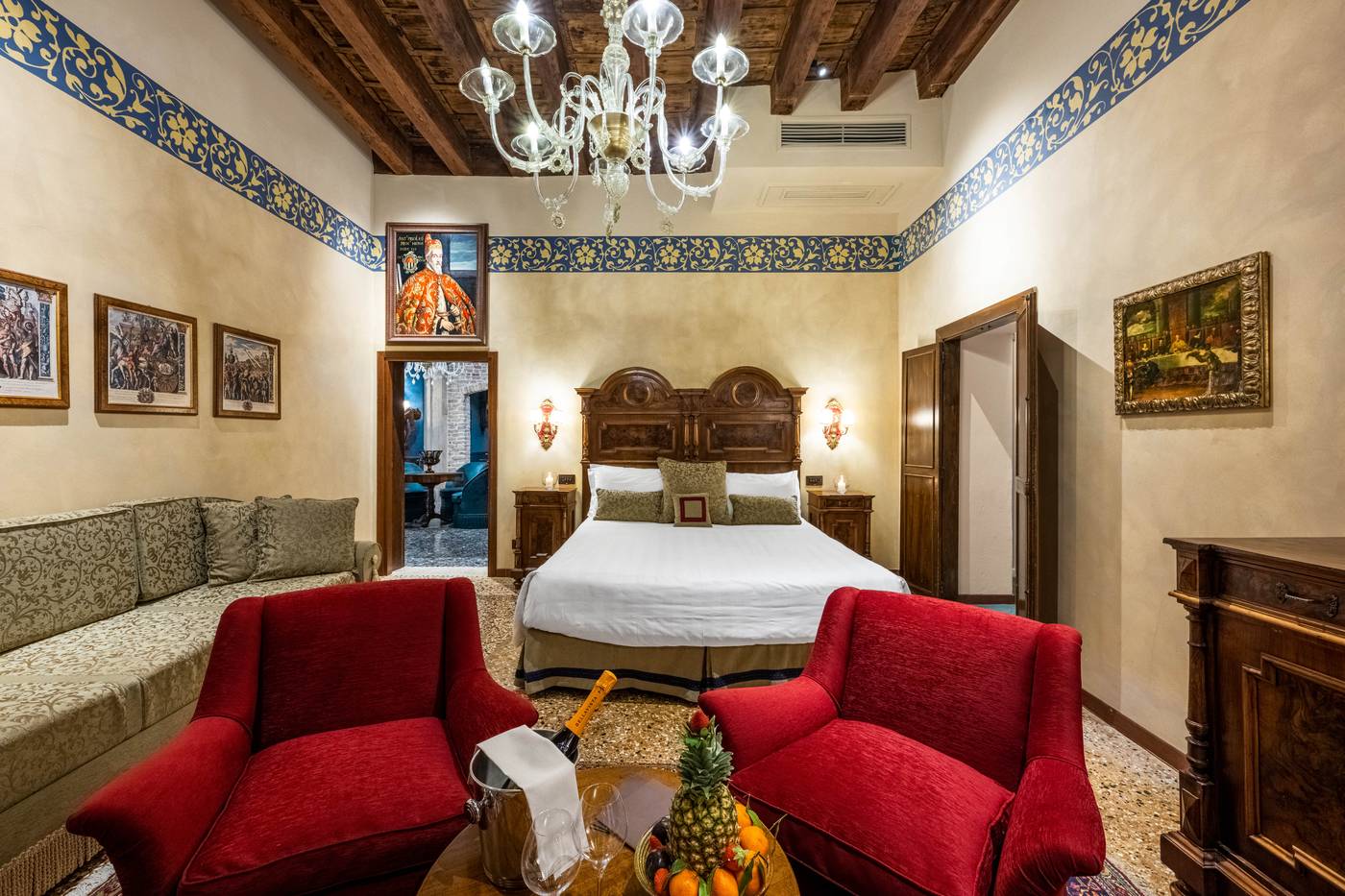Palazzo-Priuli-Hotel-Room-14