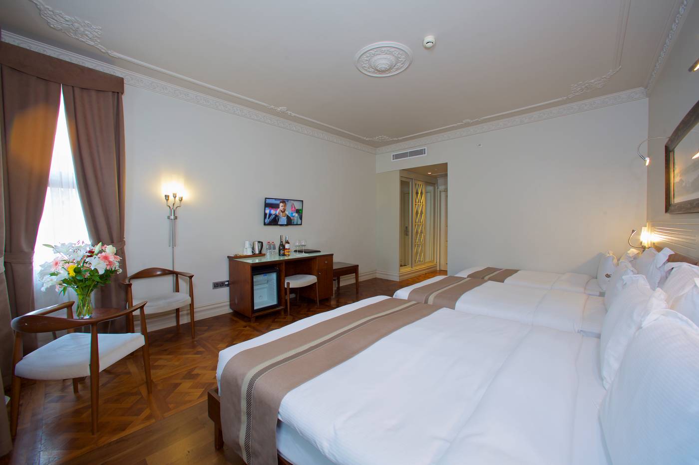 Taxim-Lounge-Hotel-Room-21