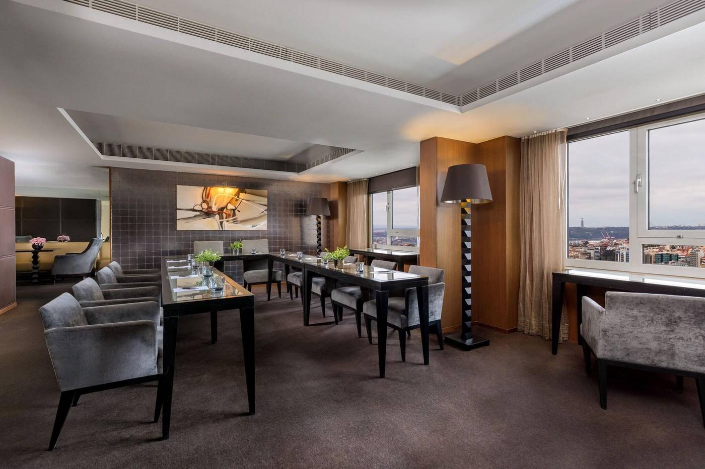 Sheraton-Lisboa-Hotel---Spa-Conferences-12