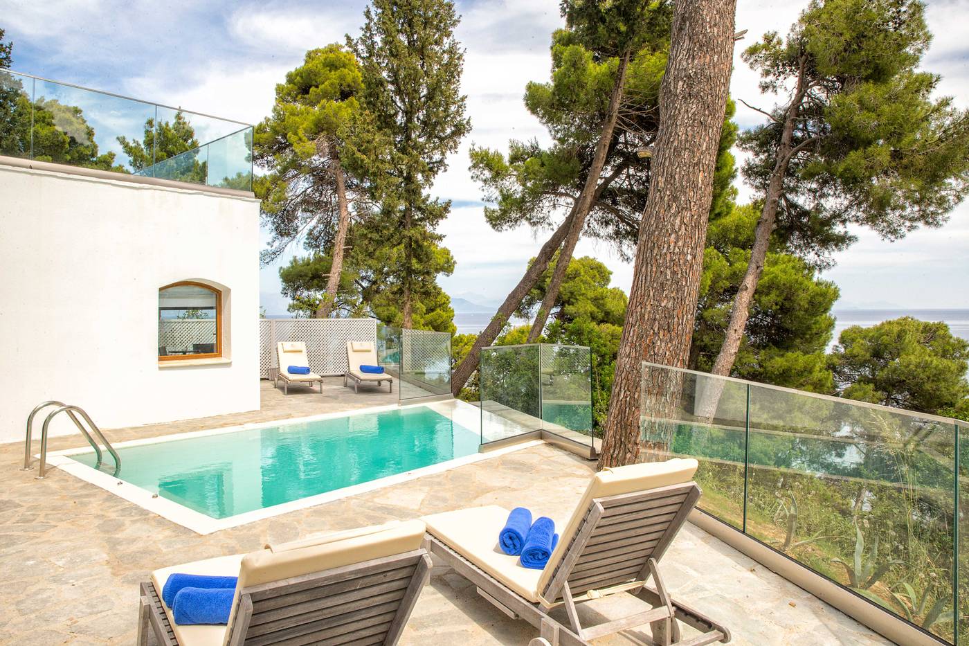 Corfu-Holiday-Palace-Room-13