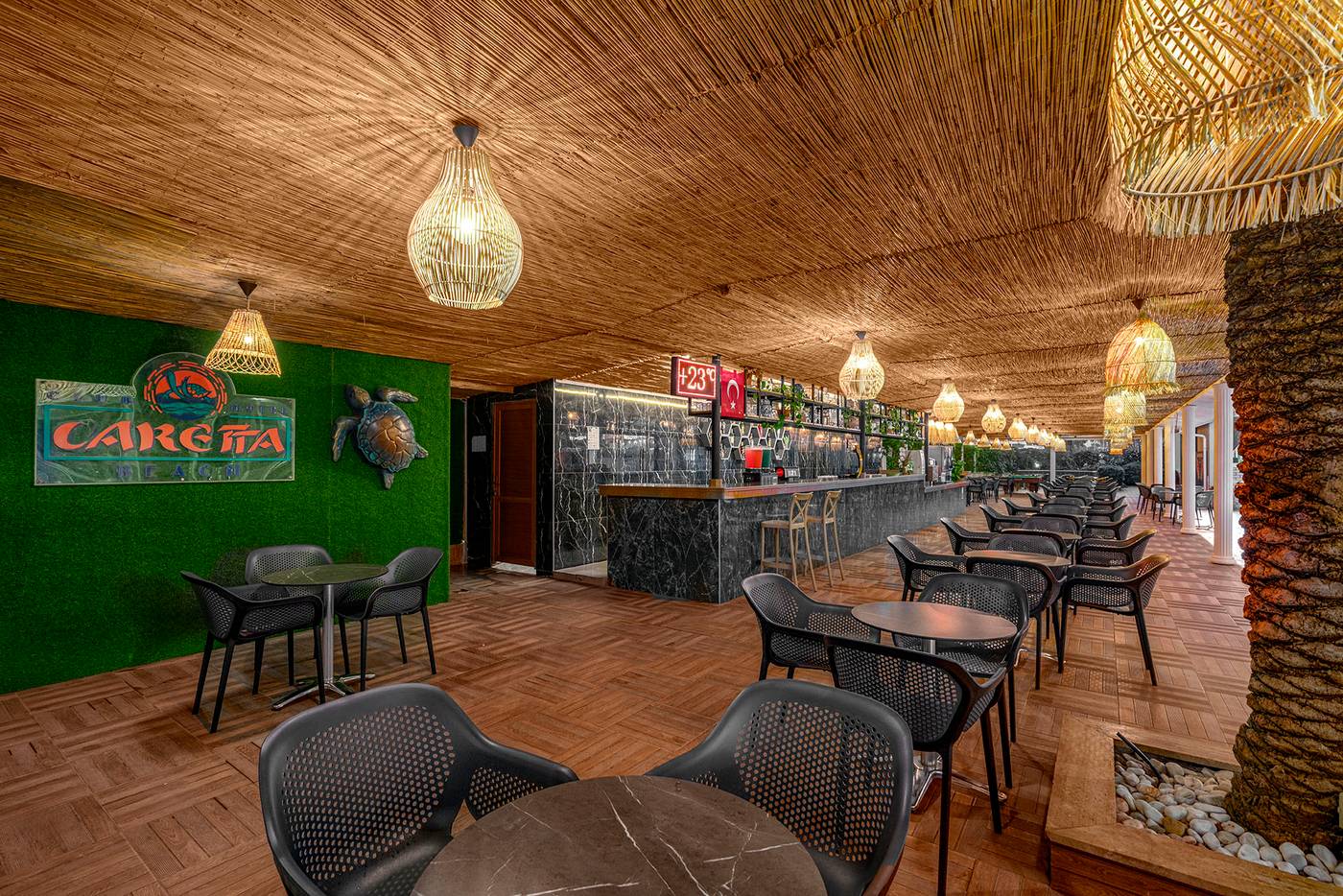 9- Pool Bar-1.jpg