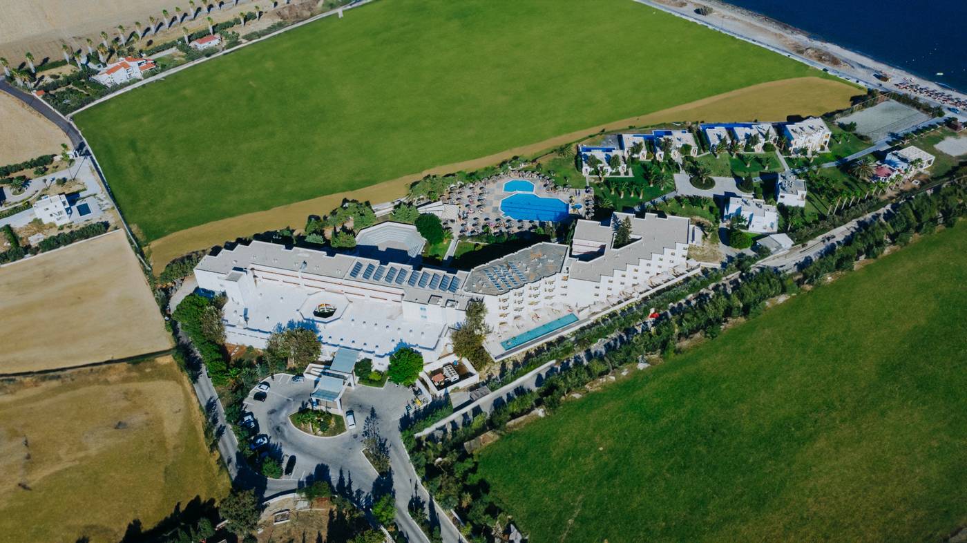 Sovereign-Beach-Hotel-General-view-18