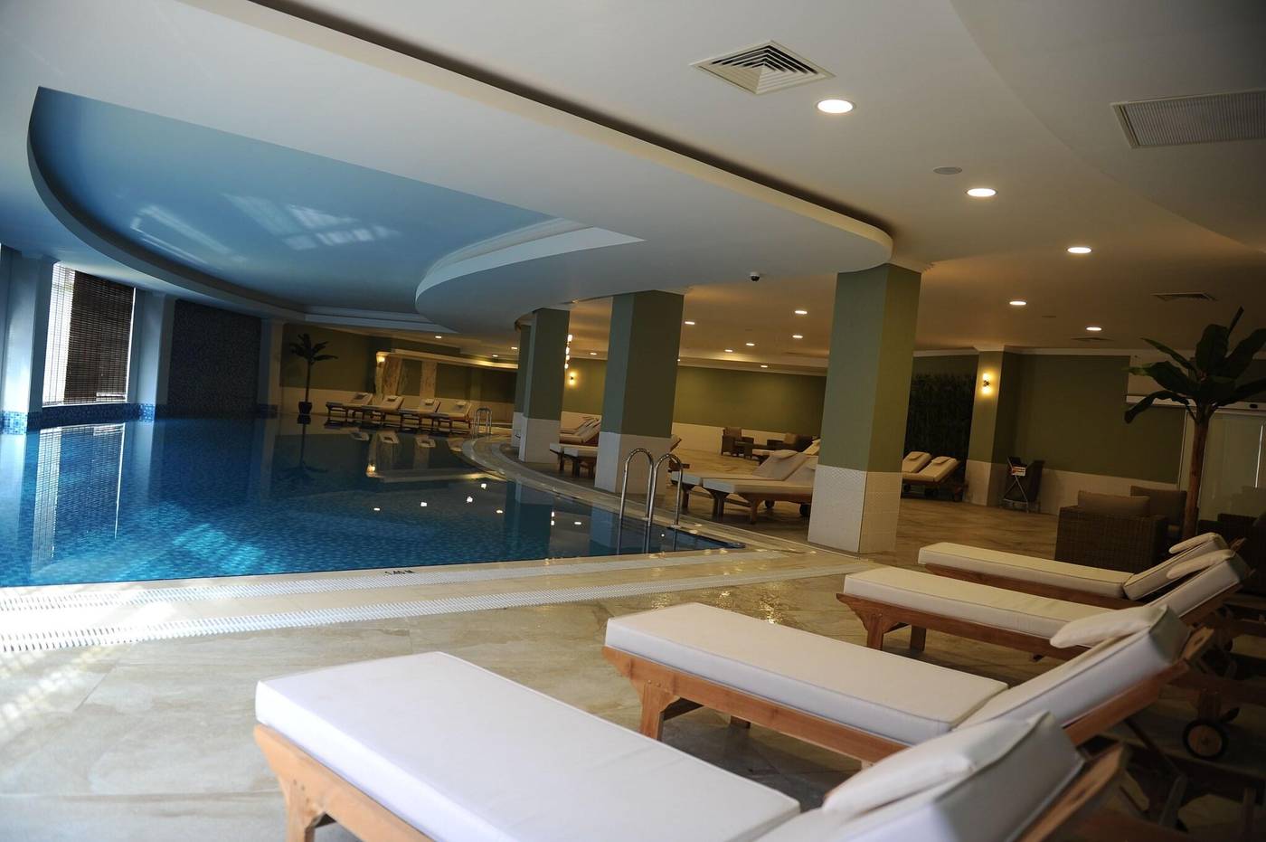 Green-Nature-Diamond-Hotel-Pool-51