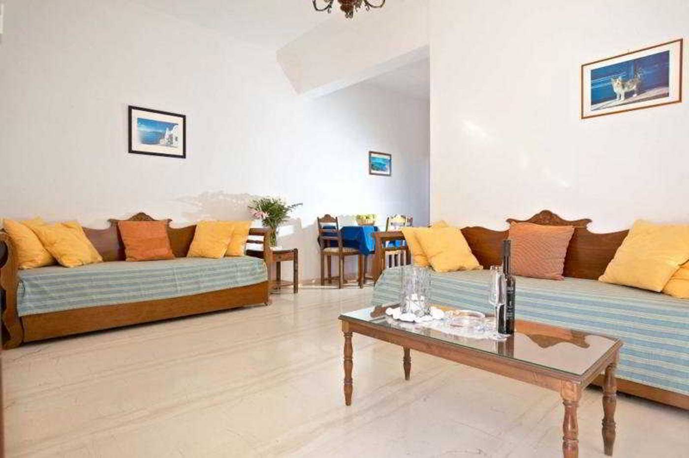 Aparthotel-Black-Sand-Room-59