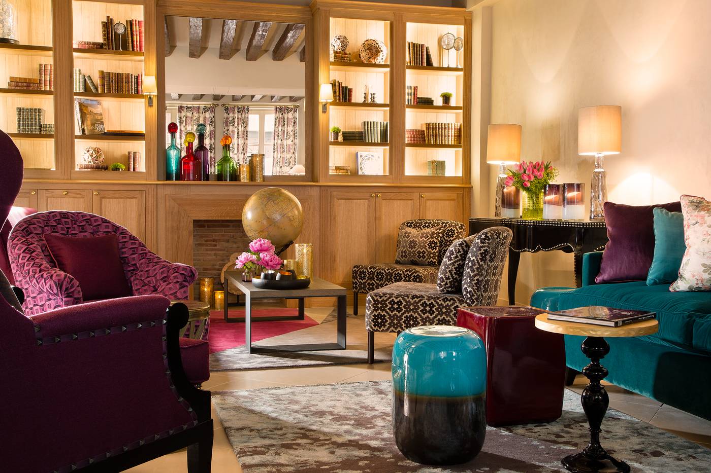 Les-Tournelles-Lobby-1