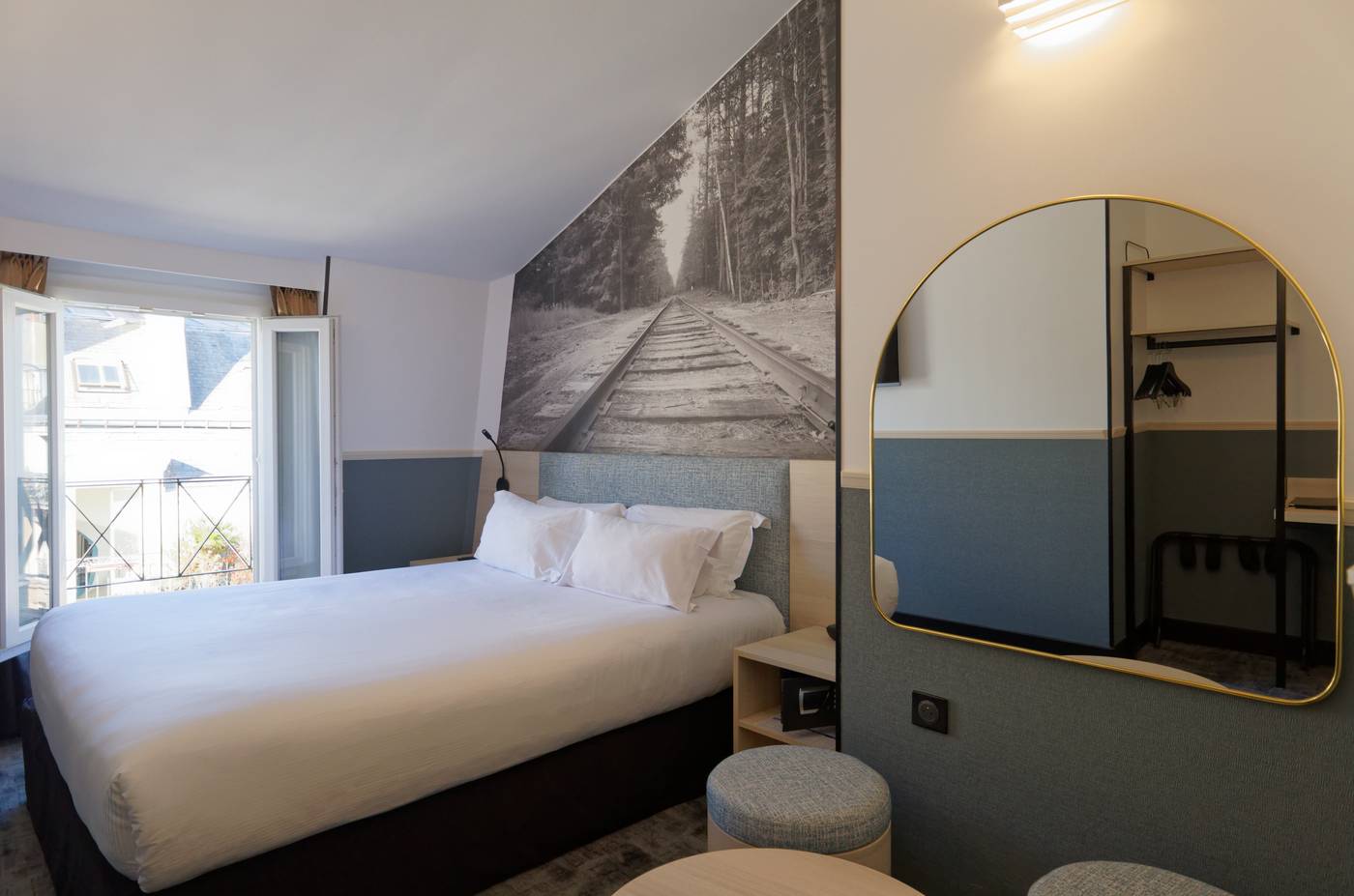 Appia-La-Fayette-Room-19