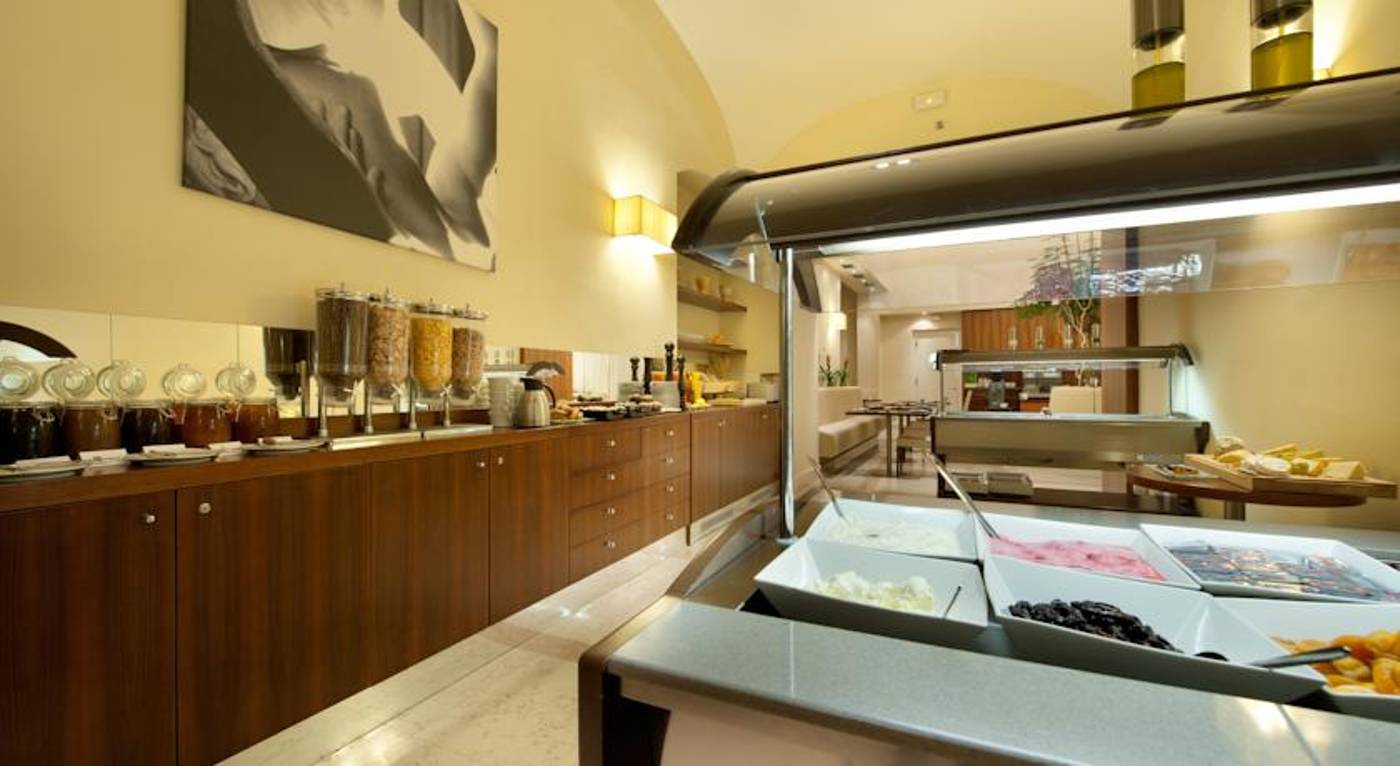 Hotel Maestro-Czech Republic-PRAGUE-Restaurant-10