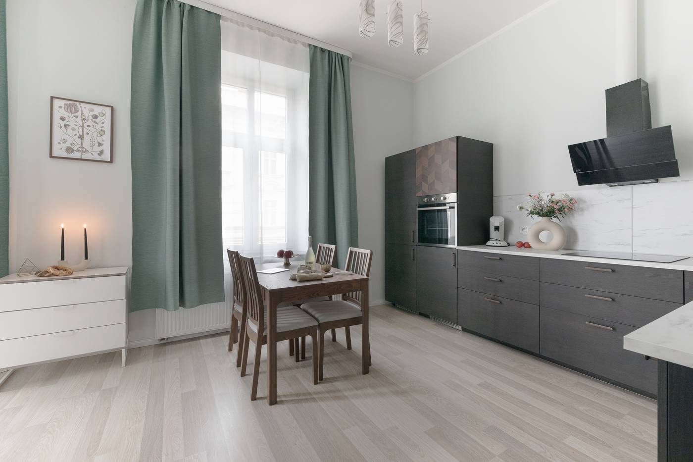 Platinum-Suite-Room-15