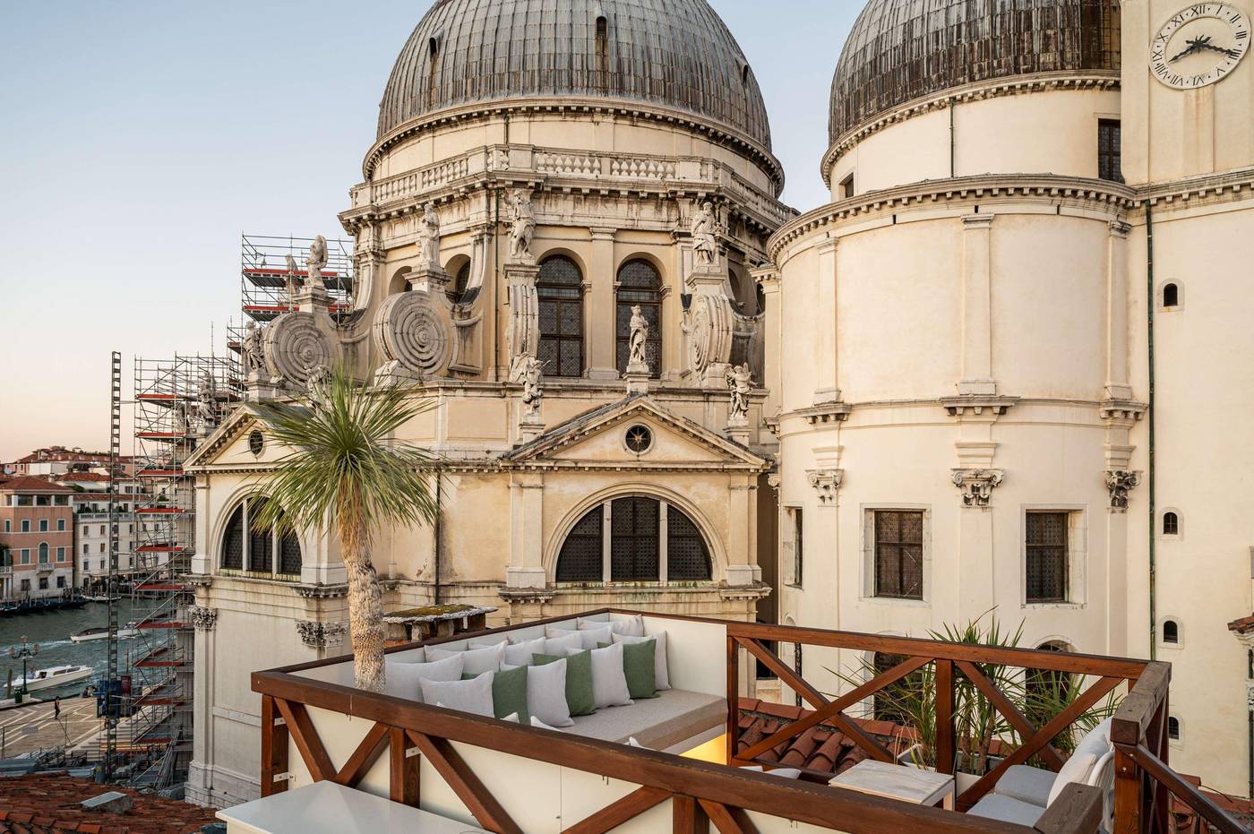 Ca--Maria-Adele-Room-1