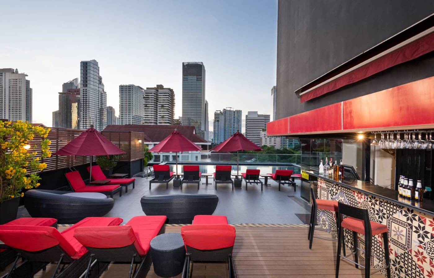 Maitria-Mode-Sukhumvit-15-Bangkok-Bar-57