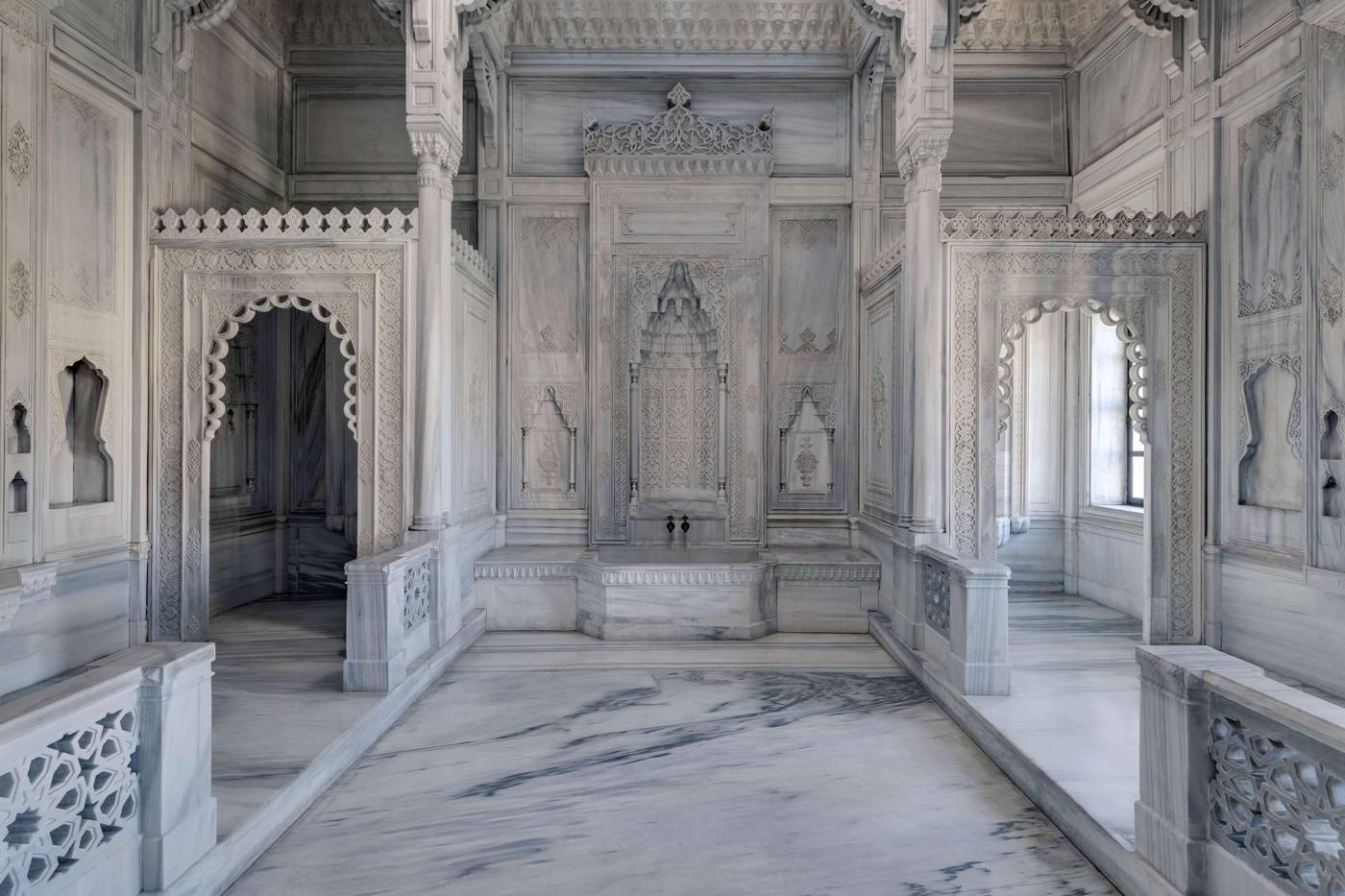 Ciragan-Palace-Kempinski-Istanbul-Sports-and-Entertainment-102