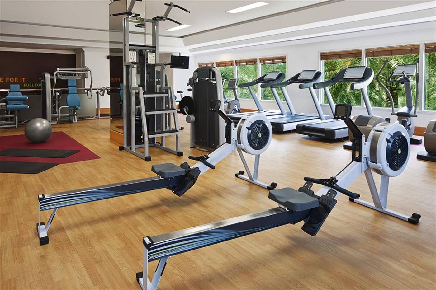 Sheraton-Jumeirah-Beach-Resort-General-view-77