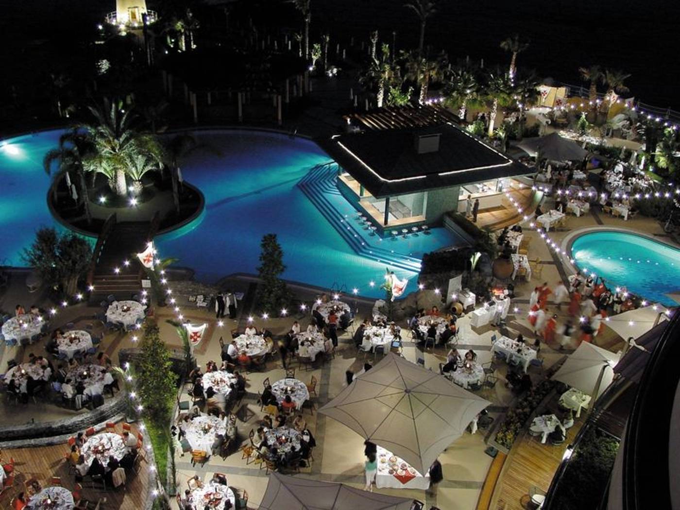 Royal-Savoy-Restaurant-15