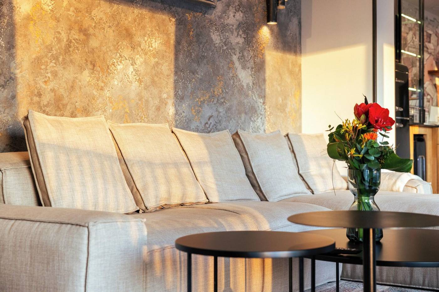 Nomadic-Urban-Premium-Suites-Room-19