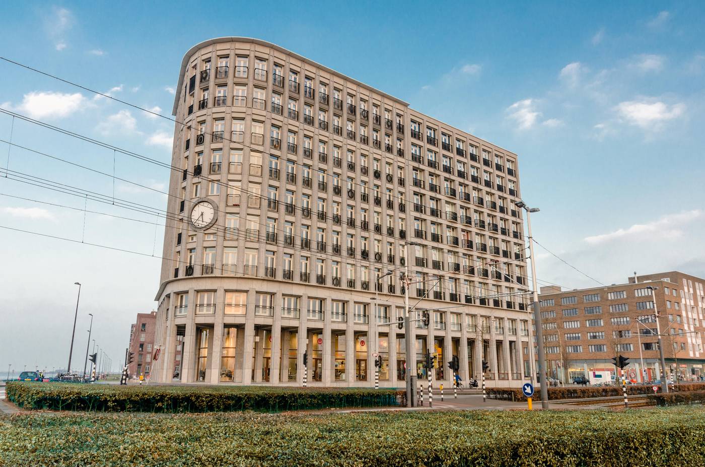 Amadi-Panorama-Hotel-General-view-1