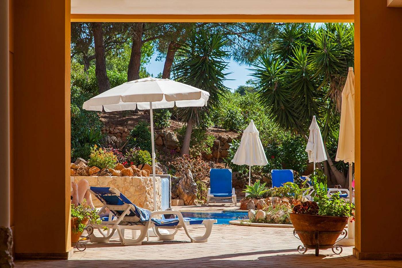 Montinho-de-Ouro-Pool-11