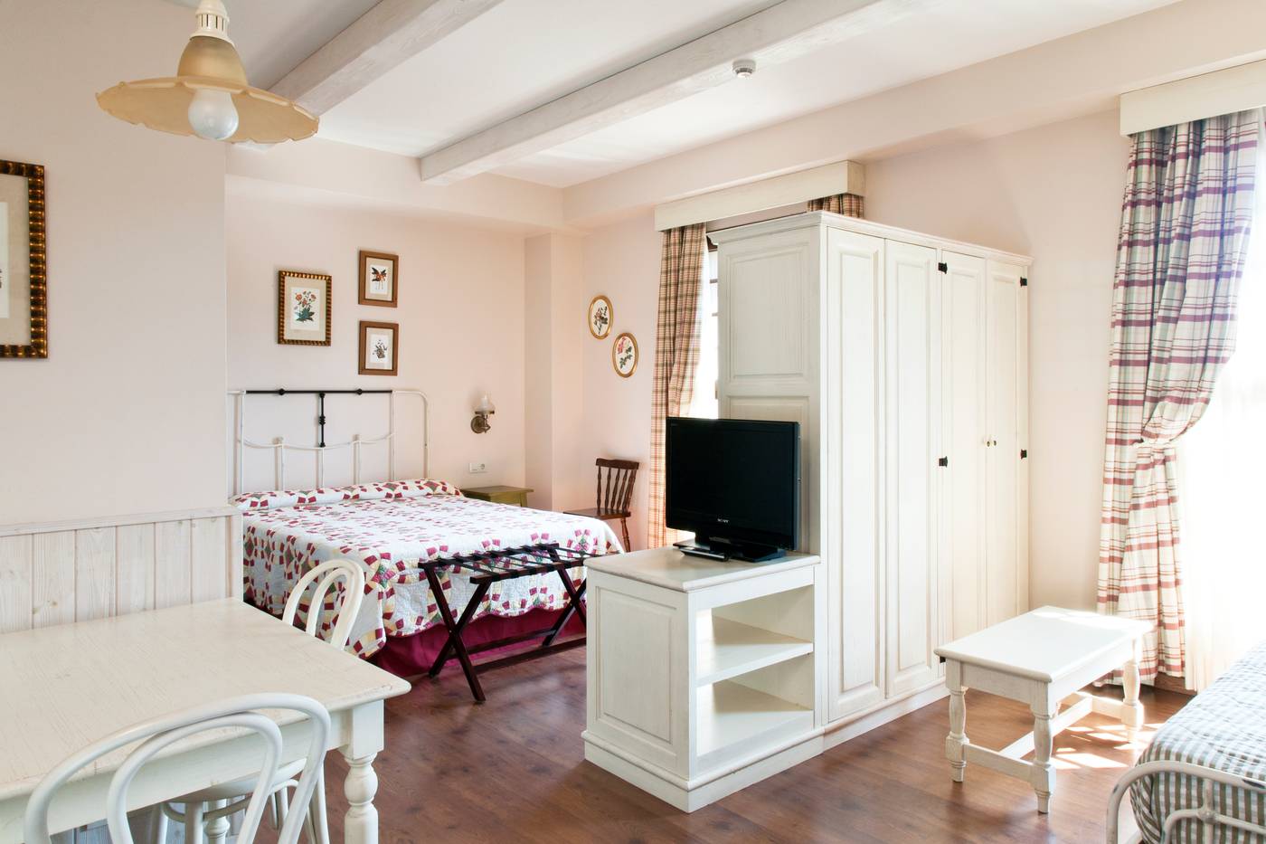 PortAventura-Hotel-Gold-River---Theme-Park-Room-30