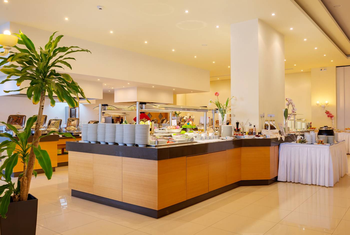 Sentido-Apollo-Blue-Hotel-Restaurant-23