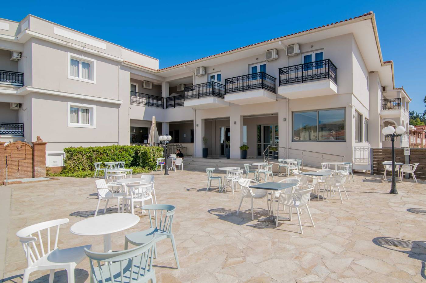 Karras-Hotel-General-view-14