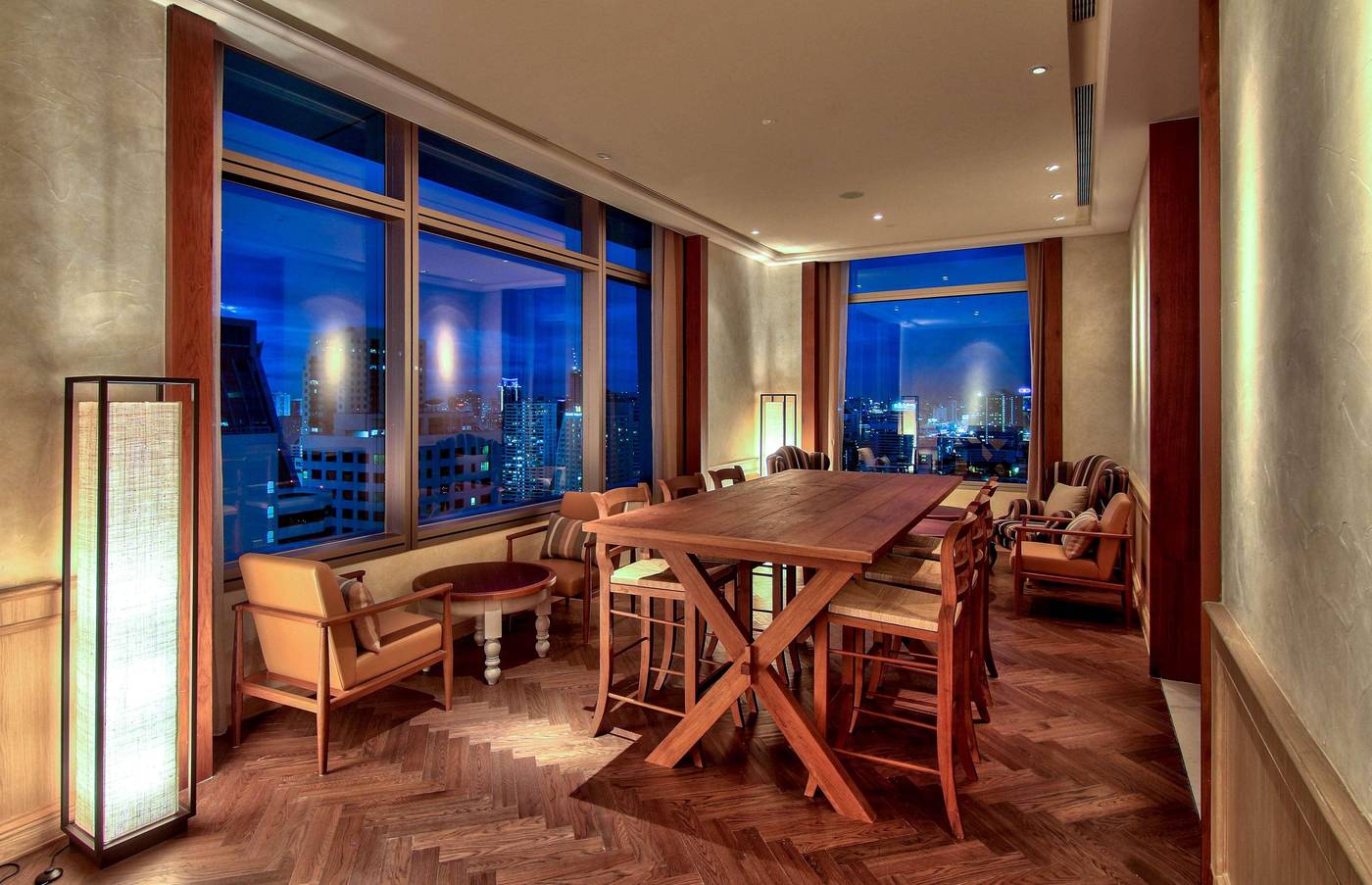 Radisson-Blu-Plaza-Bangkok-Bar-16