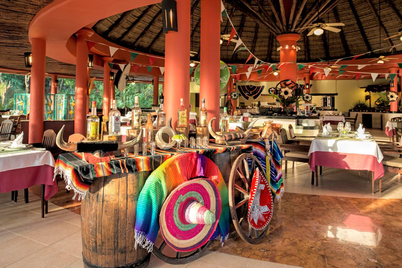 Iberostar-Waves-Quetzal-Restaurant-63