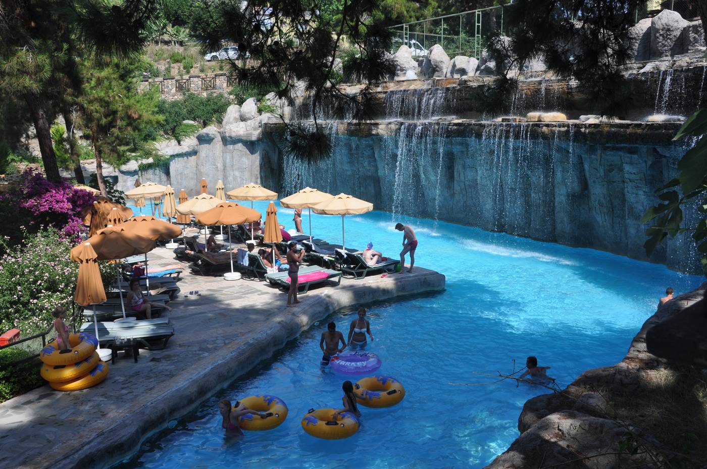 Utopia-World-General-view-19