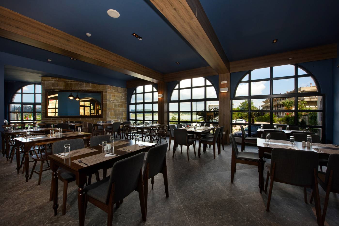 The-Royal-Grand-Hotel-Restaurant-55