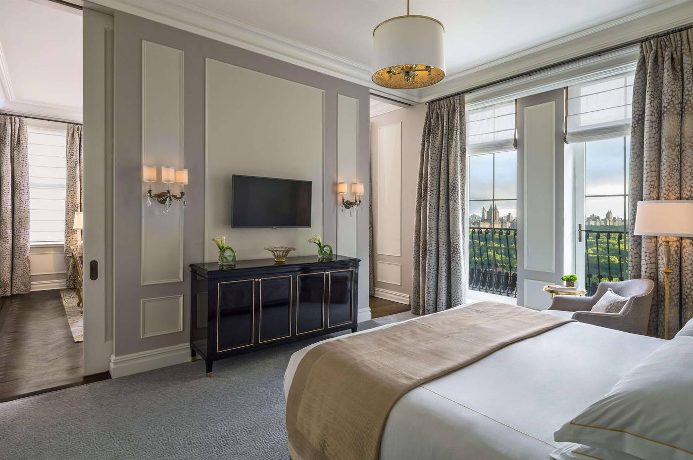 The-Plaza-Hotel-Room-41