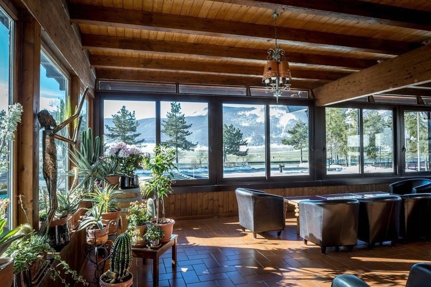 5-Miglia-Hotel---SPA-Lobby-8