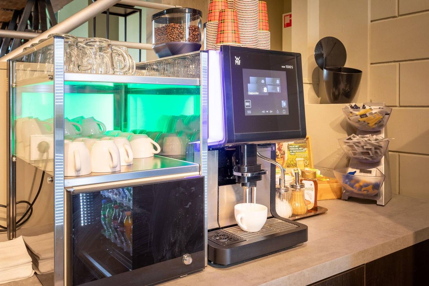 Hotel-New-Kit-Restaurant-13