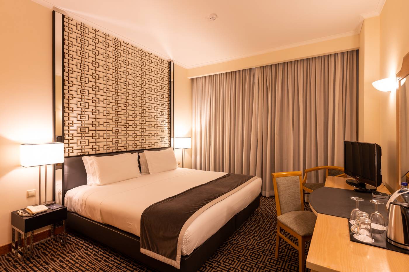 Hotel-Mundial-Room-26