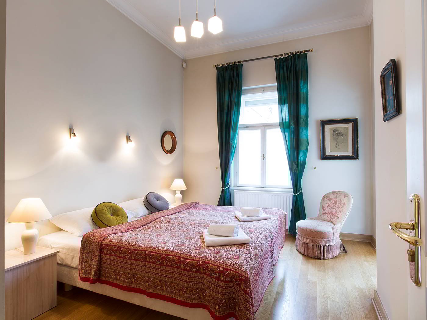 Antique-Apartments-Old-Town-Room-41