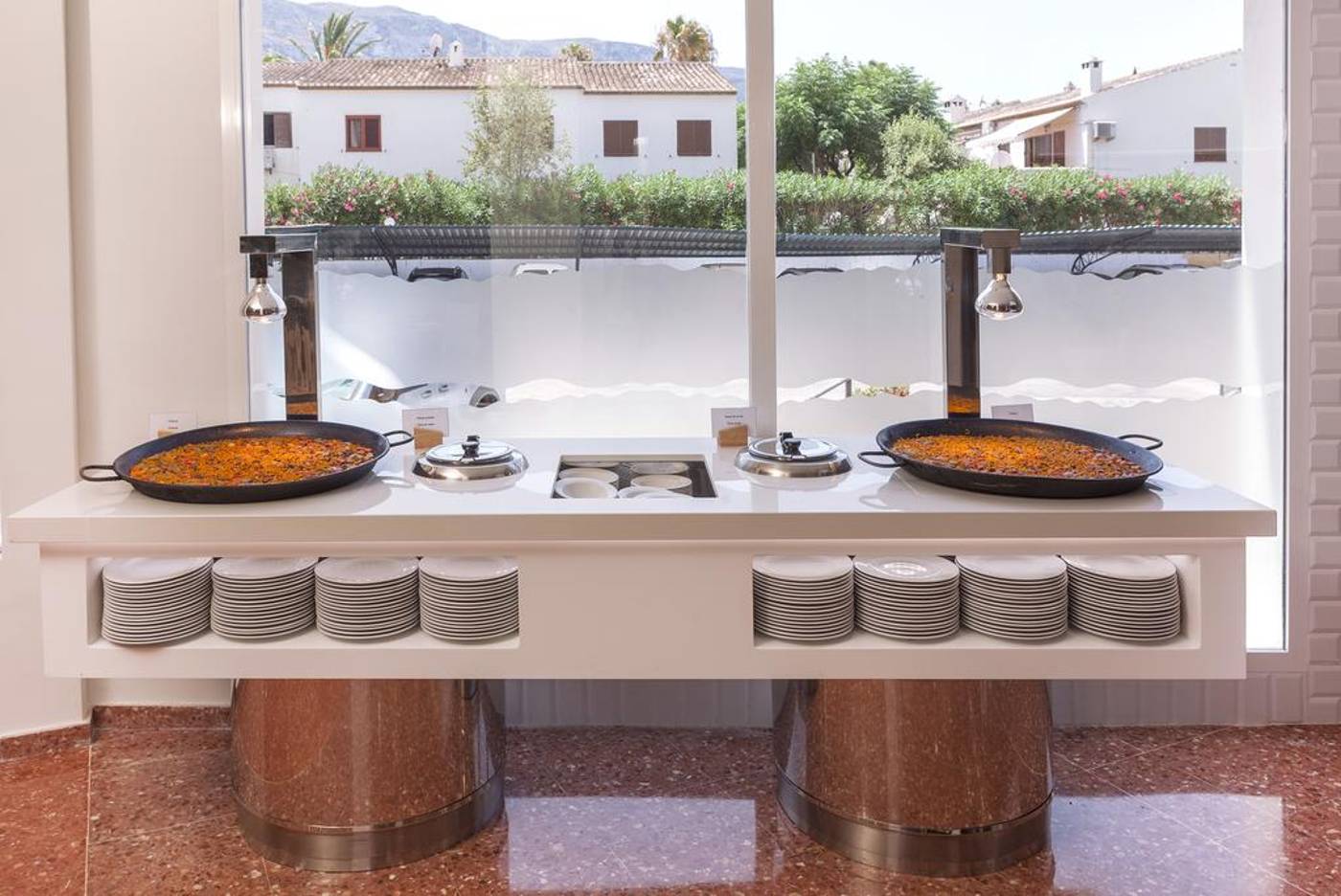 Port-Denia-Restaurant-38