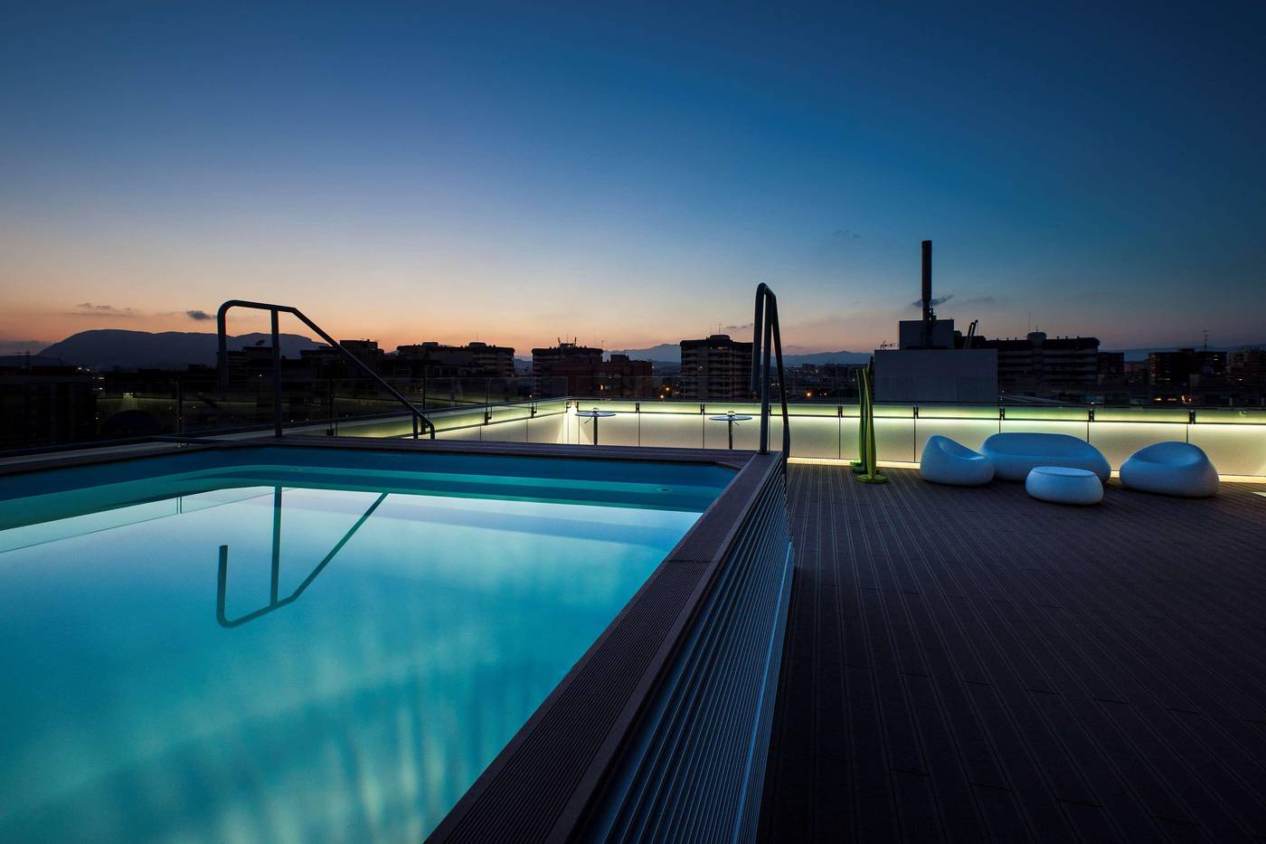 NH-Alicante-Pool-1