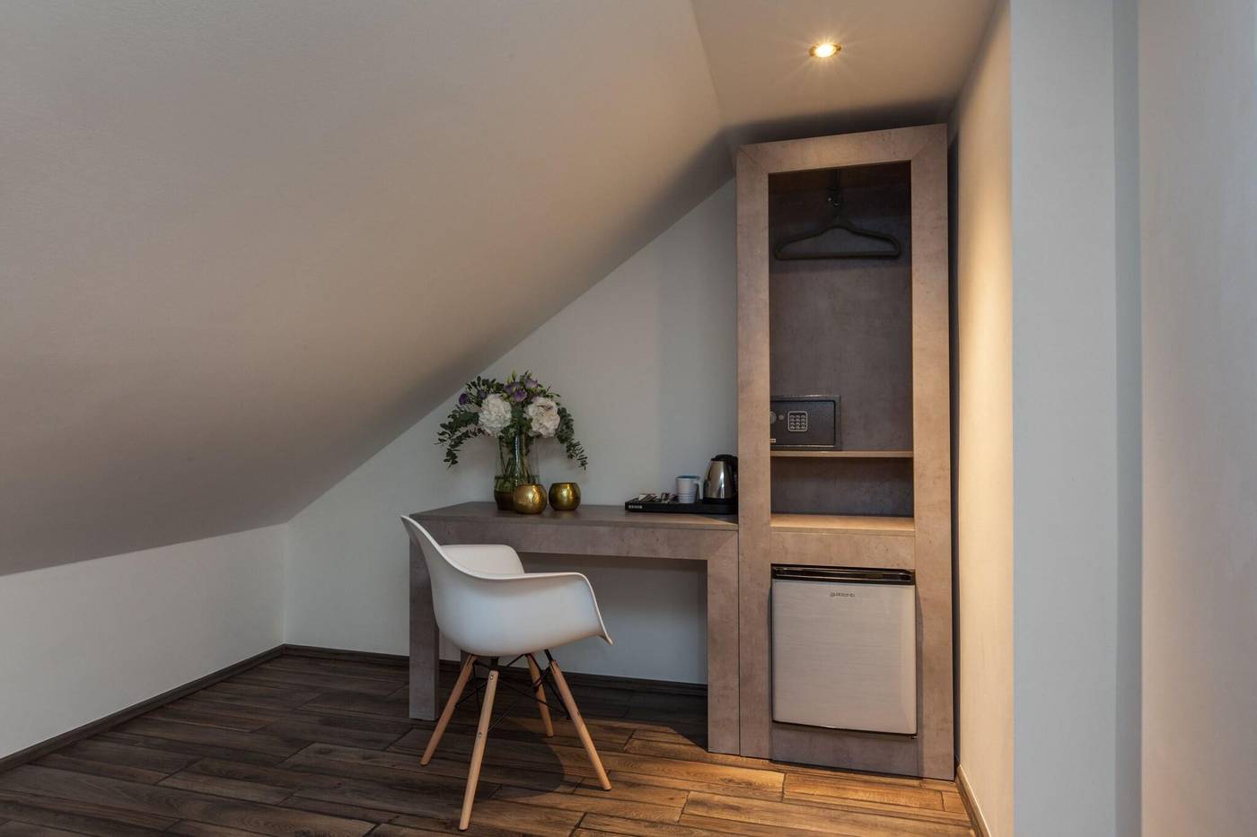 Gorgeous-Prague-Rooms-Conferences-39