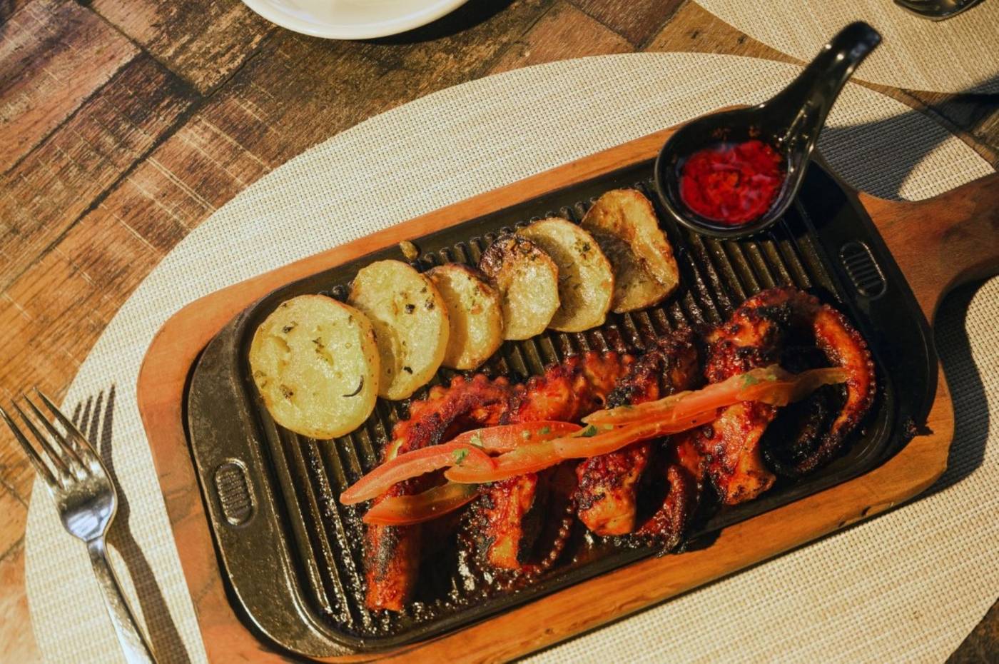 Mahekal-Beach-Resort-Restaurant-25