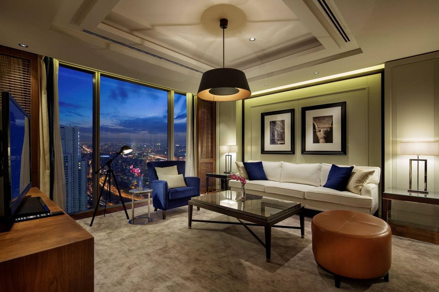 Hilton-Istanbul-Bomonti-Hotel---Conference-Centre-Room-33