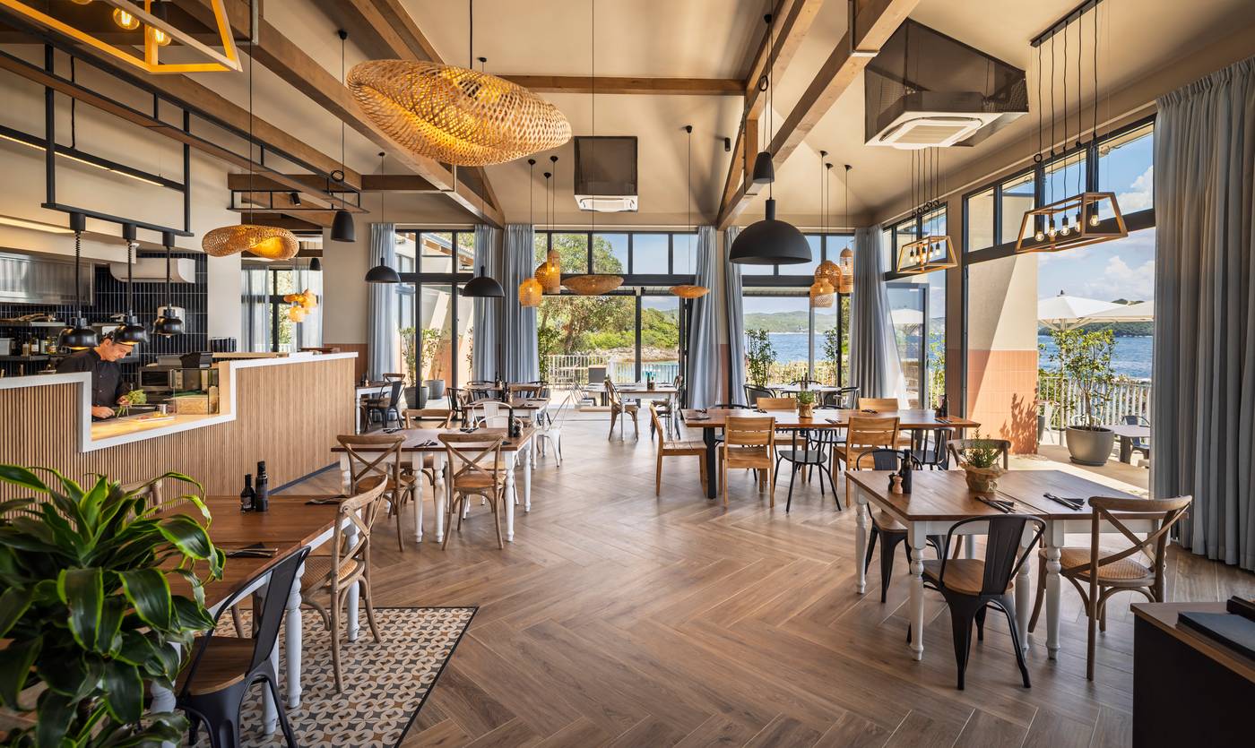 Maistra-Select-Koversada-Naturist-Apartments-Restaurant-32