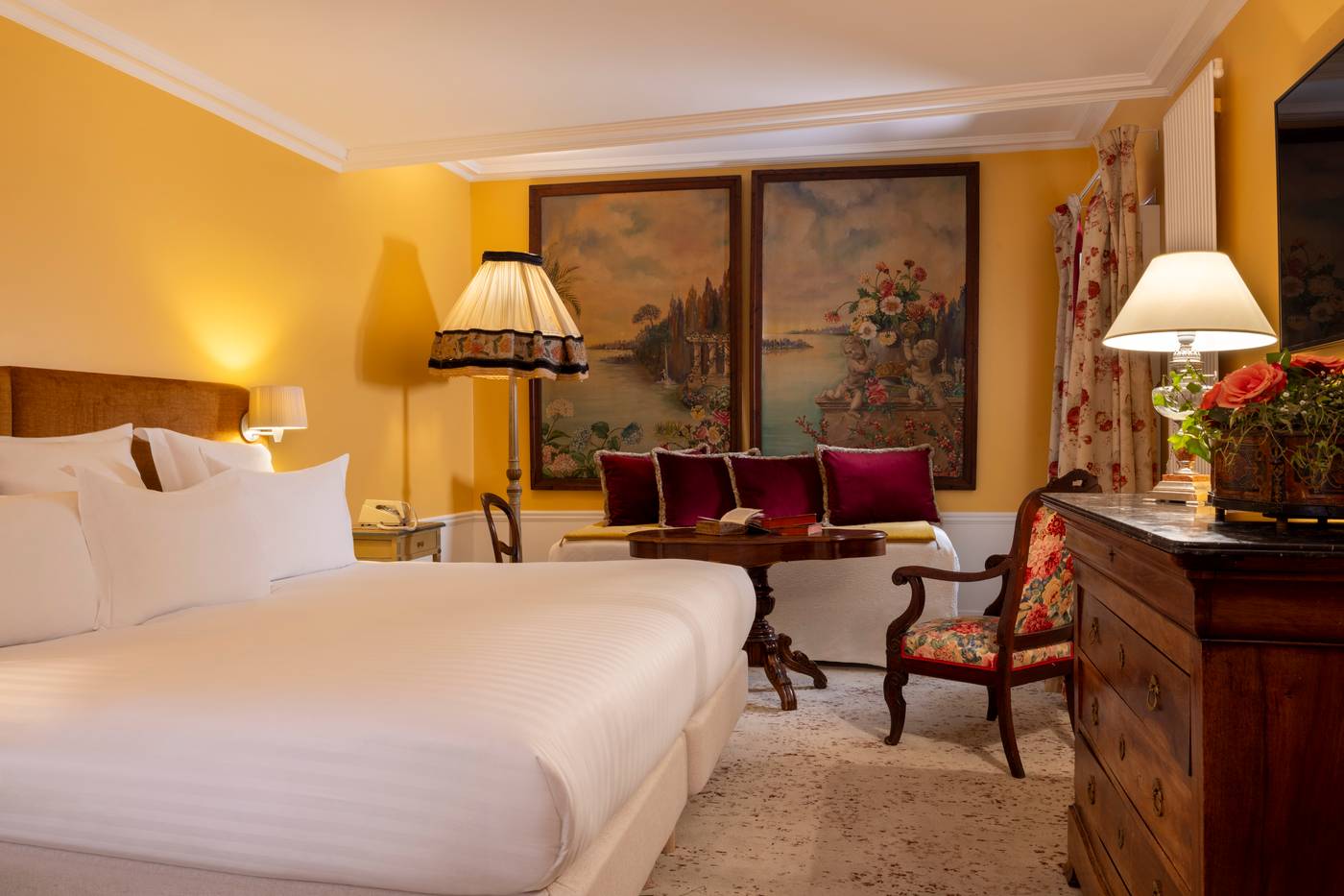 Le-Saint-Gregoire-Room-13