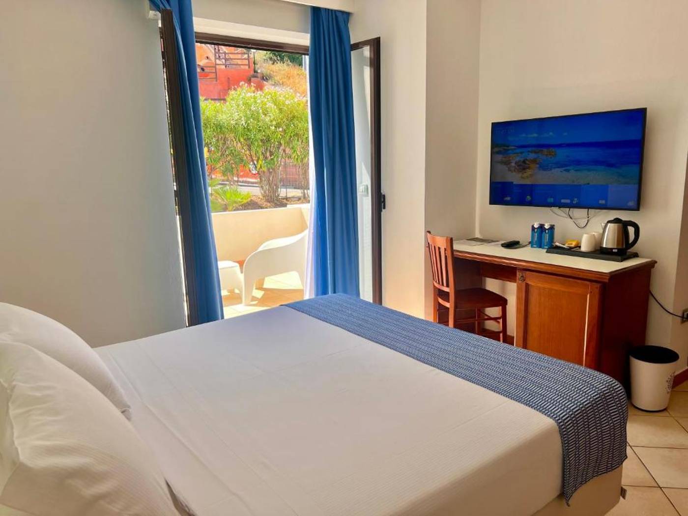 Best-Western-Hotel-Blumarea-Room-31