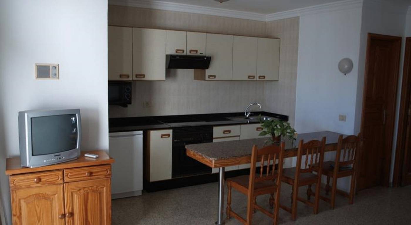 Apartamentos-Isabel-Room-7