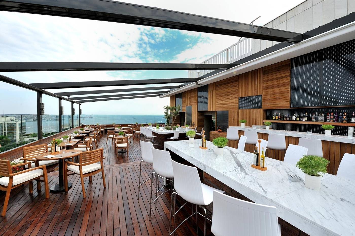 Hilton-Parksa-Istanbul-Restaurant-10