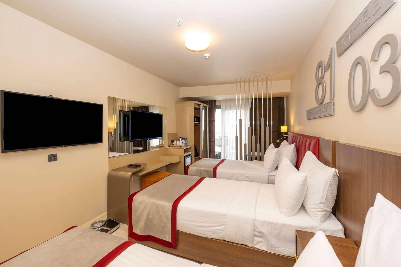 Ramada-by-Wyndham-Istanbul-Pera-Room-19